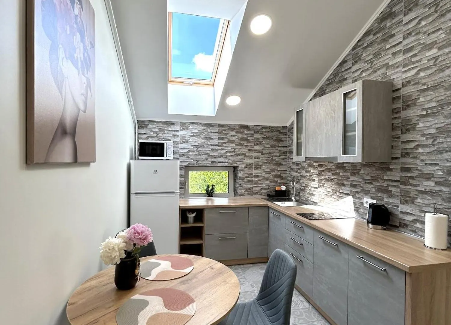 Modern Apartment, 5Mins To Rynok Square Lviv Lejlighed